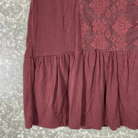 Cloud Chaser Women's Burgundy Lace Front Boho Top - Size Small - Peplum Waist - Picture 3 of 7
